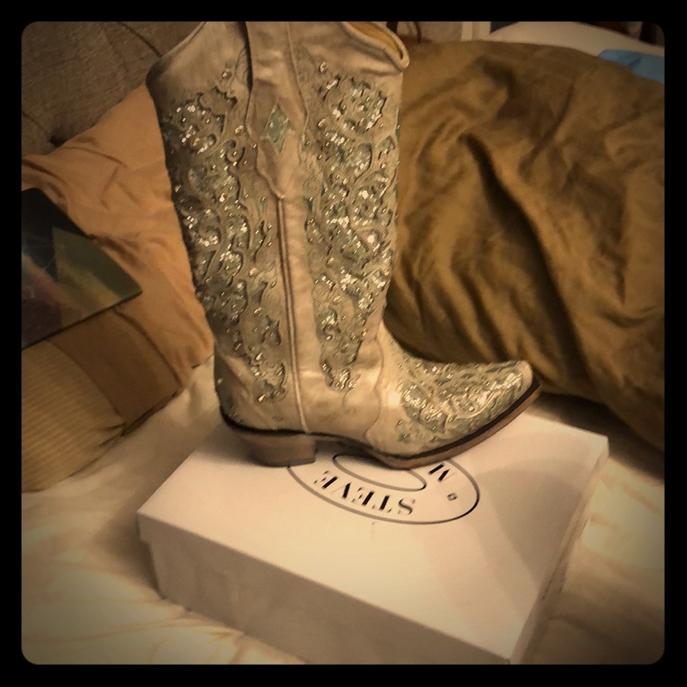 Corral glitter cowboy boots size 6.5